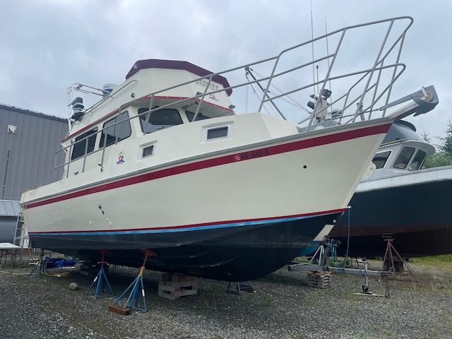 1994 35' x 12' Mid-Jet Aluminum Sportfisher. Huge cockpit, dual station, heat, head, Two 230 HP Volvo diesel outdrive. $169,000